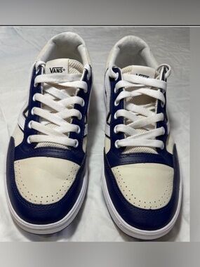 Vans Lowland Skate Comfy Cush (CC) Sneakers. Varsity Blue and white. Men’s 12